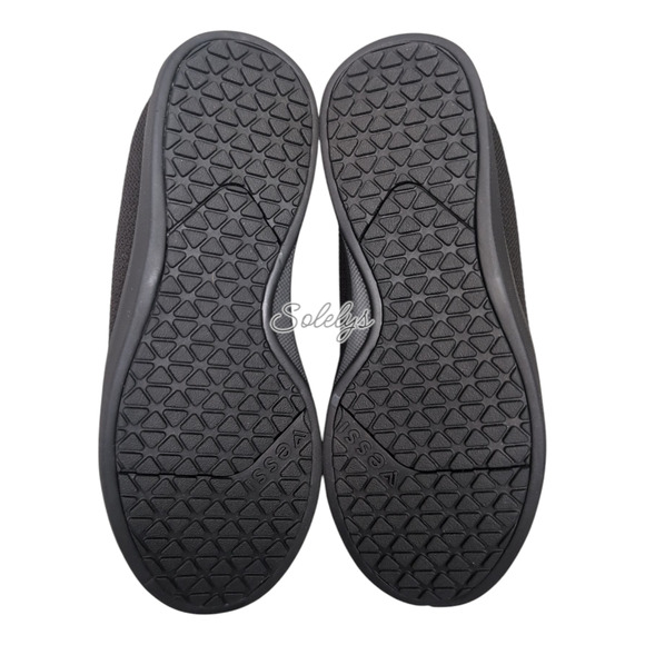 Vessi Weekend Mens 7 Womens 8 Space Black Waterproof Dyma-Tex Knit Sneaker - Picture 8 of 13